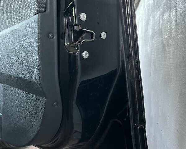 Чорний Опель Астра, об'ємом двигуна 1.6 л та пробігом 265 тис. км за 5200 $, фото 9 на Automoto.ua