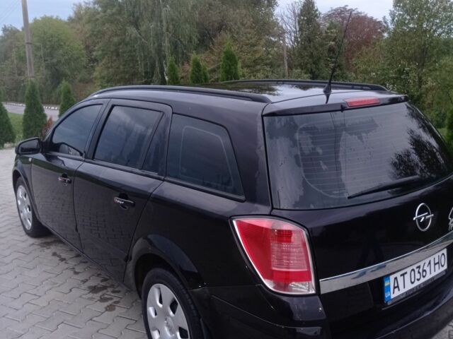 Черный Опель Астра, объемом двигателя 0 л и пробегом 228 тыс. км за 4380 $, фото 2 на Automoto.ua