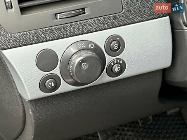 Чорний Опель Астра, об'ємом двигуна 1.6 л та пробігом 340 тис. км за 5140 $, фото 29 на Automoto.ua