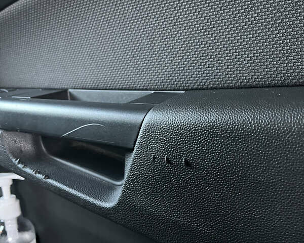 Чорний Опель Астра, об'ємом двигуна 1.6 л та пробігом 265 тис. км за 5200 $, фото 8 на Automoto.ua