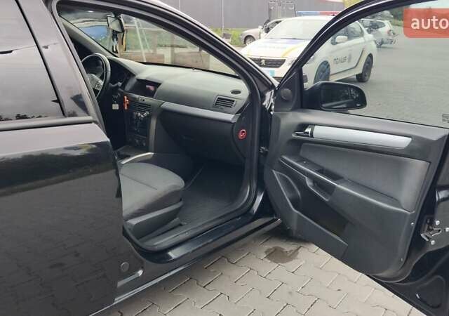 Чорний Опель Астра, об'ємом двигуна 1.2 л та пробігом 340 тис. км за 3900 $, фото 29 на Automoto.ua