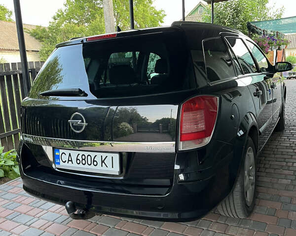 Чорний Опель Астра, об'ємом двигуна 1.6 л та пробігом 265 тис. км за 5200 $, фото 15 на Automoto.ua