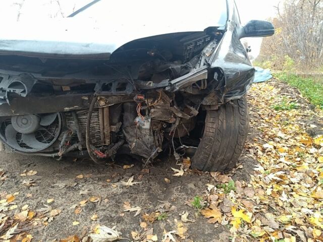 Черный Опель Астра, объемом двигателя 1.9 л и пробегом 240 тыс. км за 2600 $, фото 3 на Automoto.ua