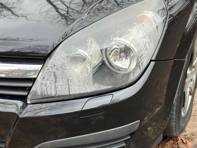 Чорний Опель Астра, об'ємом двигуна 1.6 л та пробігом 340 тис. км за 5190 $, фото 4 на Automoto.ua