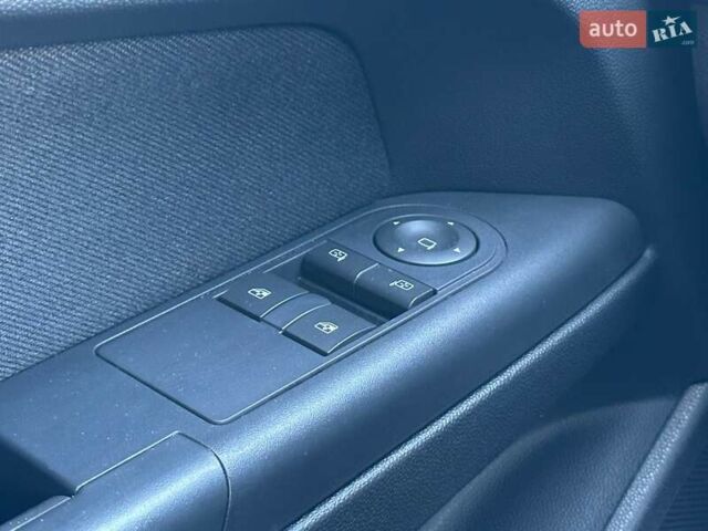 Черный Опель Астра, объемом двигателя 1.6 л и пробегом 196 тыс. км за 4850 $, фото 12 на Automoto.ua