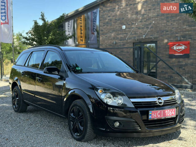 Черный Опель Астра, объемом двигателя 1.6 л и пробегом 241 тыс. км за 5700 $, фото 2 на Automoto.ua