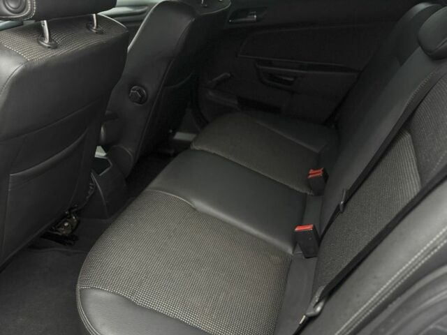 Чорний Опель Астра, об'ємом двигуна 1.6 л та пробігом 261 тис. км за 3999 $, фото 17 на Automoto.ua