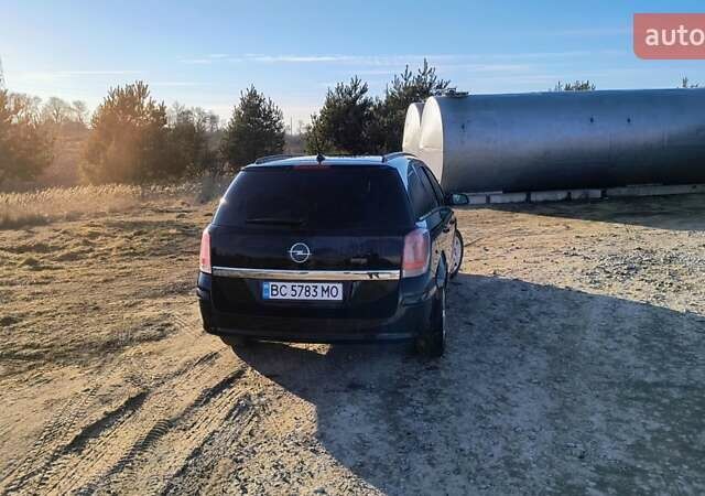 Черный Опель Астра, объемом двигателя 1.8 л и пробегом 245 тыс. км за 4900 $, фото 31 на Automoto.ua