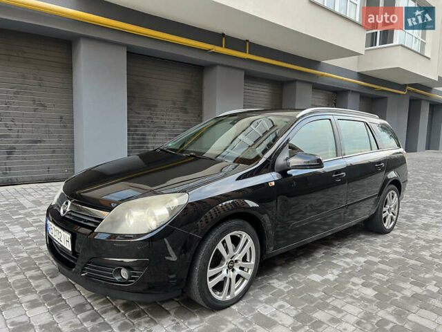 Чорний Опель Астра, об'ємом двигуна 1.6 л та пробігом 238 тис. км за 4250 $, фото 3 на Automoto.ua
