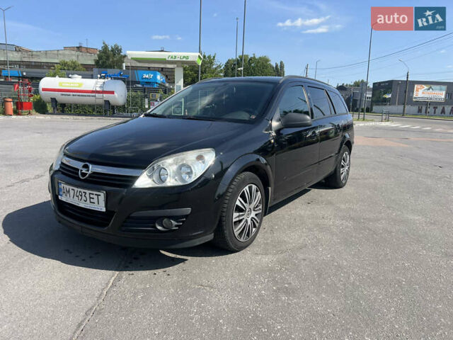Черный Опель Астра, объемом двигателя 1.6 л и пробегом 208 тыс. км за 4000 $, фото 10 на Automoto.ua