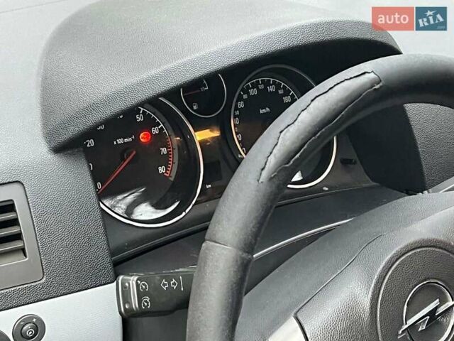 Чорний Опель Астра, об'ємом двигуна 1.6 л та пробігом 340 тис. км за 5140 $, фото 27 на Automoto.ua