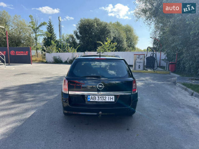 Чорний Опель Астра, об'ємом двигуна 1.6 л та пробігом 230 тис. км за 4200 $, фото 4 на Automoto.ua