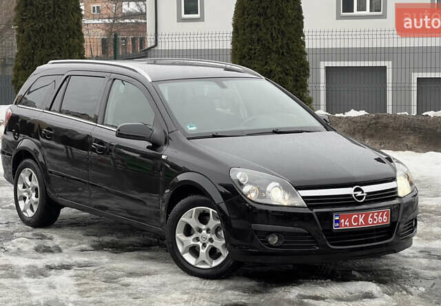 Черный Опель Астра, объемом двигателя 1.8 л и пробегом 170 тыс. км за 5899 $, фото 1 на Automoto.ua