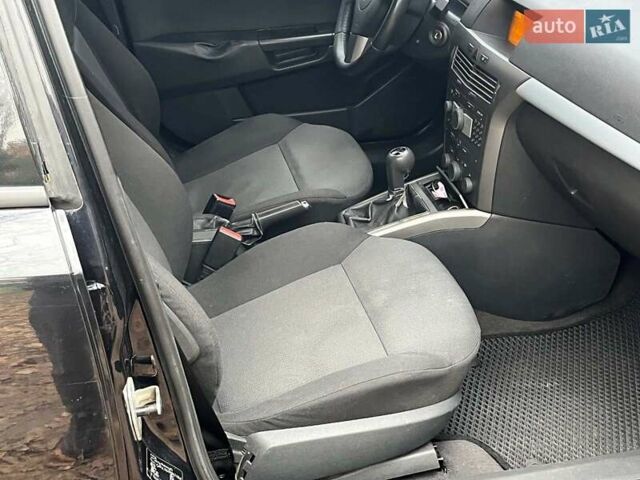 Чорний Опель Астра, об'ємом двигуна 1.6 л та пробігом 340 тис. км за 5140 $, фото 15 на Automoto.ua