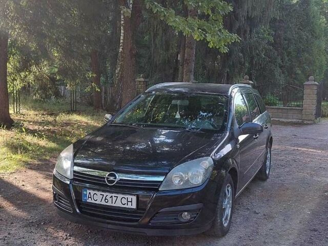 Чорний Опель Астра, об'ємом двигуна 1.69 л та пробігом 279 тис. км за 4000 $, фото 1 на Automoto.ua