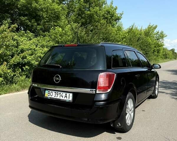 Чорний Опель Астра, об'ємом двигуна 1.3 л та пробігом 266 тис. км за 4600 $, фото 4 на Automoto.ua