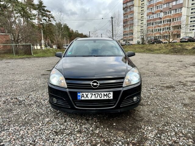 Черный Опель Астра, объемом двигателя 1.6 л и пробегом 290 тыс. км за 4290 $, фото 7 на Automoto.ua
