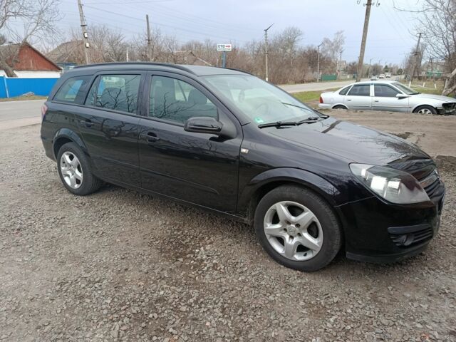 Черный Опель Астра, объемом двигателя 0 л и пробегом 230 тыс. км за 5500 $, фото 1 на Automoto.ua