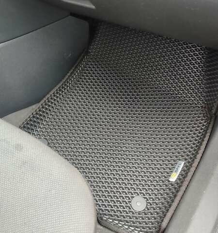 Чорний Опель Астра, об'ємом двигуна 1.6 л та пробігом 256 тис. км за 5200 $, фото 2 на Automoto.ua