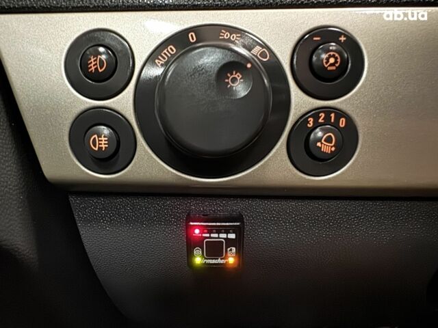 Черный Опель Астра, объемом двигателя 0 л и пробегом 219 тыс. км за 5900 $, фото 4 на Automoto.ua