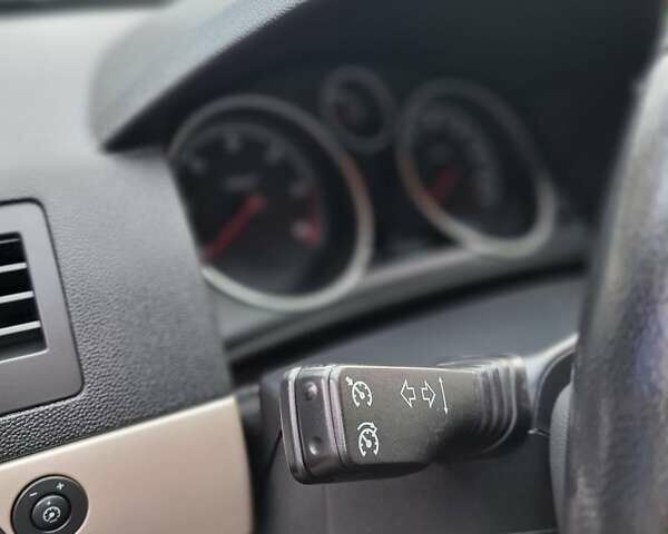 Опель Астра 2007 в Житомире на Automoto.ua Черный Опель Астра, объемом двигателя 1.9 л и пробегом 233 тыс. км за 4950 $, фото 29 на Automoto.ua