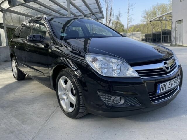 Чорний Опель Астра, об'ємом двигуна 1.6 л та пробігом 200 тис. км за 5900 $, фото 1 на Automoto.ua