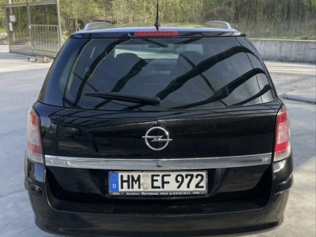 Чорний Опель Астра, об'ємом двигуна 1.6 л та пробігом 200 тис. км за 5900 $, фото 6 на Automoto.ua