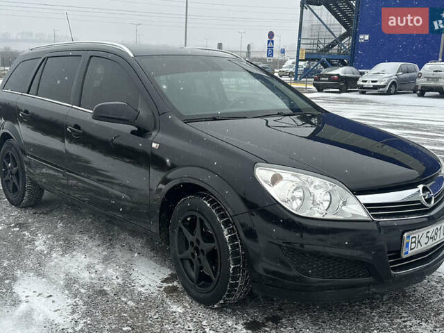 Черный Опель Астра, объемом двигателя 1.9 л и пробегом 370 тыс. км за 4250 $, фото 1 на Automoto.ua