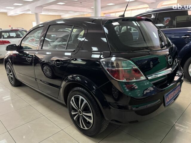 Черный Опель Астра, объемом двигателя 0 л и пробегом 219 тыс. км за 5900 $, фото 5 на Automoto.ua