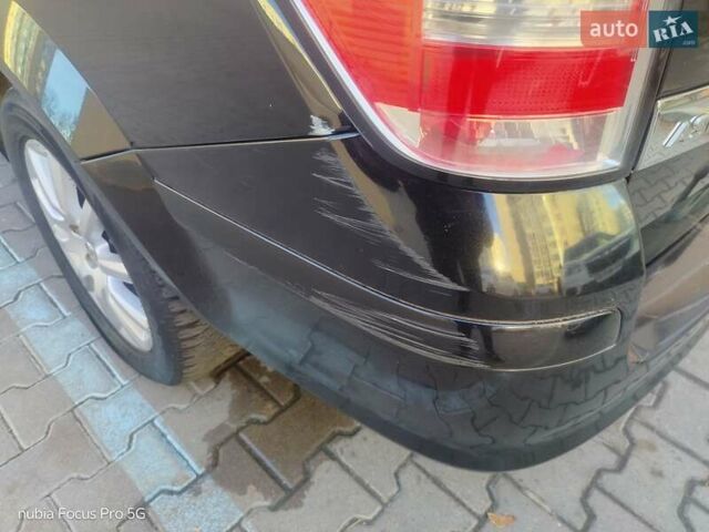 Черный Опель Астра, объемом двигателя 1.6 л и пробегом 281 тыс. км за 5150 $, фото 10 на Automoto.ua
