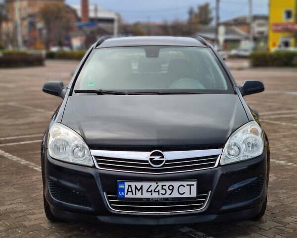 Опель Астра 2007 в Житомире на Automoto.ua Черный Опель Астра, объемом двигателя 1.9 л и пробегом 233 тыс. км за 4950 $, фото 4 на Automoto.ua