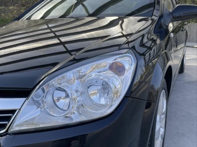 Чорний Опель Астра, об'ємом двигуна 1.6 л та пробігом 200 тис. км за 5900 $, фото 10 на Automoto.ua