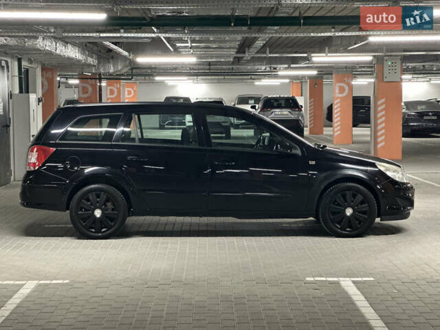 Черный Опель Астра, объемом двигателя 1.6 л и пробегом 216 тыс. км за 5600 $, фото 7 на Automoto.ua