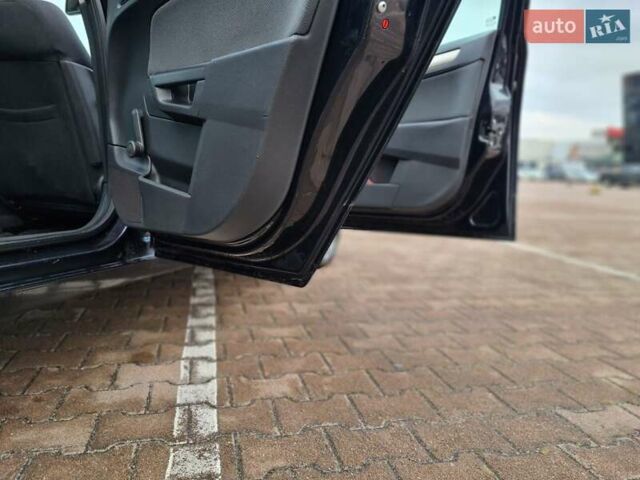 Опель Астра 2007 в Житомире на Automoto.ua Черный Опель Астра, объемом двигателя 1.9 л и пробегом 233 тыс. км за 4950 $, фото 21 на Automoto.ua