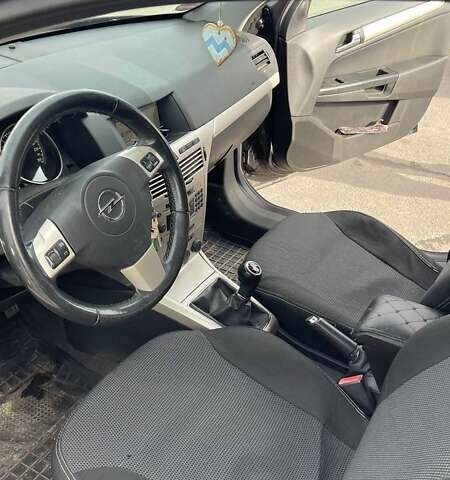 Опель Астра 2007 в Жмеренке на Automoto.ua Черный Опель Астра, объемом двигателя 1.6 л и пробегом 233 тыс. км за 4300 $, фото 8 на Automoto.ua