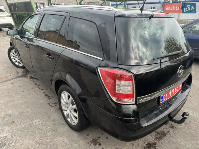 Черный Опель Астра, объемом двигателя 0 л и пробегом 260 тыс. км за 5700 $, фото 8 на Automoto.ua