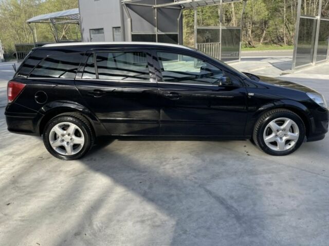 Чорний Опель Астра, об'ємом двигуна 1.6 л та пробігом 200 тис. км за 5900 $, фото 3 на Automoto.ua