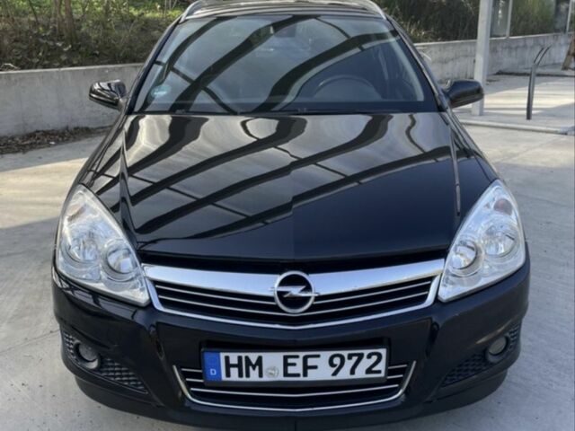Чорний Опель Астра, об'ємом двигуна 1.6 л та пробігом 200 тис. км за 5900 $, фото 2 на Automoto.ua