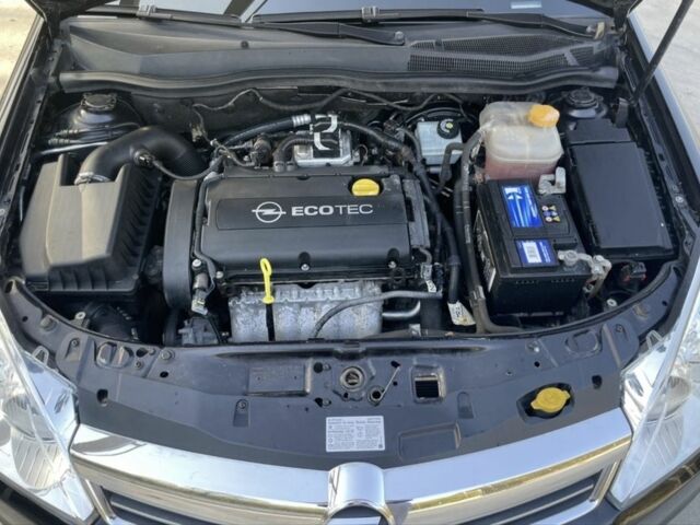 Чорний Опель Астра, об'ємом двигуна 1.6 л та пробігом 200 тис. км за 5900 $, фото 22 на Automoto.ua