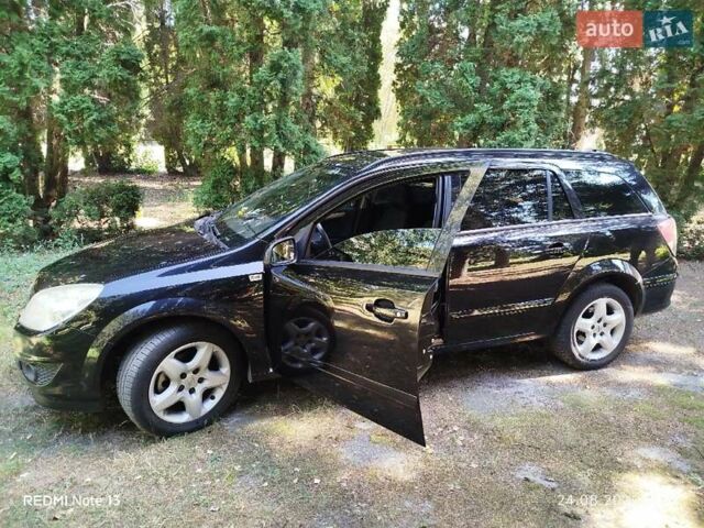 Черный Опель Астра, объемом двигателя 1.6 л и пробегом 228 тыс. км за 5800 $, фото 8 на Automoto.ua