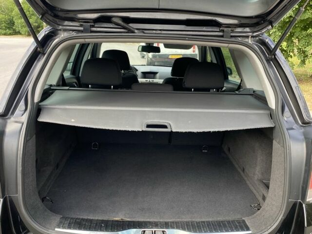 Чорний Опель Астра, об'ємом двигуна 0 л та пробігом 230 тис. км за 5499 $, фото 7 на Automoto.ua