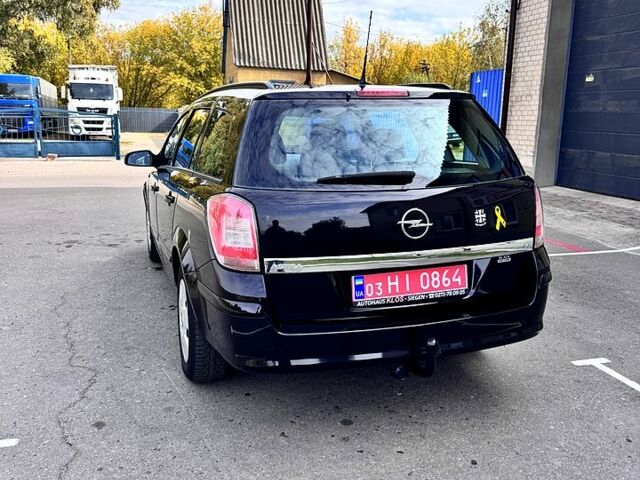 Черный Опель Астра, объемом двигателя 1.6 л и пробегом 234 тыс. км за 5600 $, фото 2 на Automoto.ua