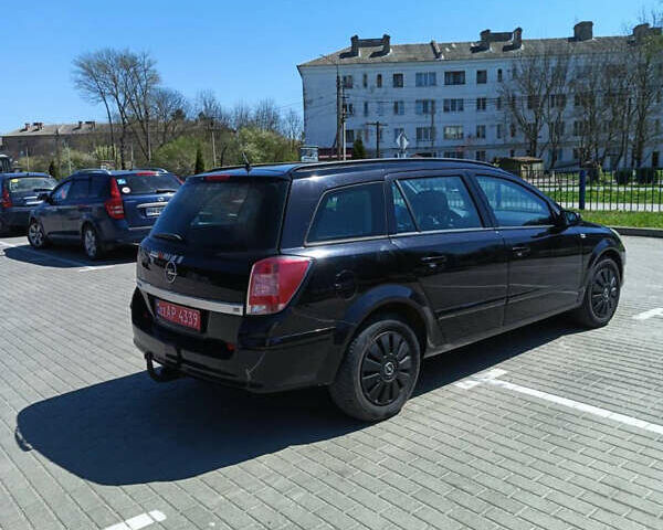 Черный Опель Астра, объемом двигателя 0 л и пробегом 230 тыс. км за 4850 $, фото 1 на Automoto.ua