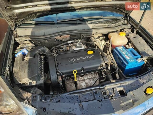 Опель Астра 2007 у Прилуках на Automoto.ua Чорний Опель Астра, об'ємом двигуна 1.6 л та пробігом 277 тис. км за 4500 $, фото 11 на Automoto.ua