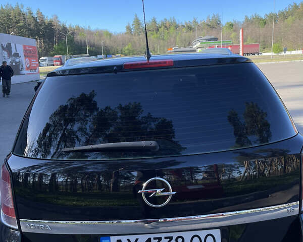 Черный Опель Астра, объемом двигателя 1.8 л и пробегом 226 тыс. км за 5390 $, фото 8 на Automoto.ua