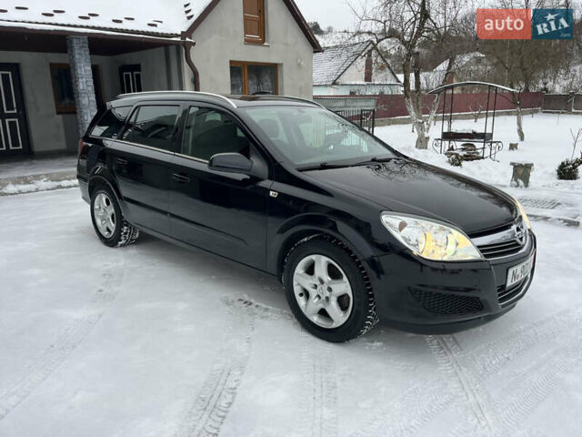 Чорний Опель Астра, об'ємом двигуна 1.6 л та пробігом 243 тис. км за 4750 $, фото 3 на Automoto.ua