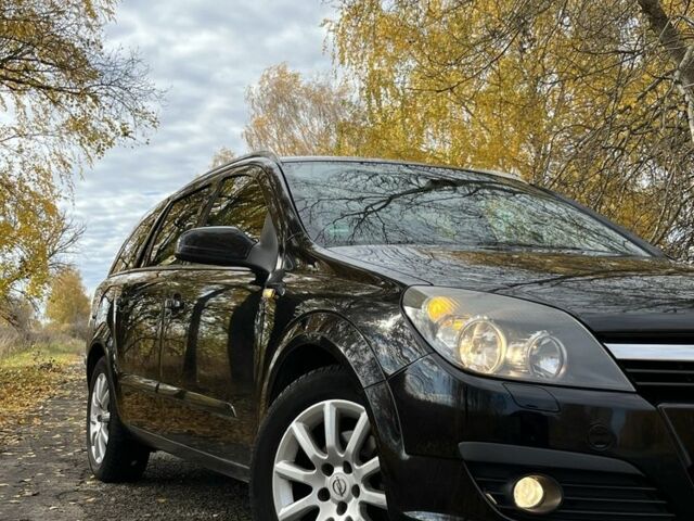 Опель Астра 2007 в Борисполе на Automoto.ua Черный Опель Астра, объемом двигателя 1.6 л и пробегом 200 тыс. км за 5000 $, фото 2 на Automoto.ua