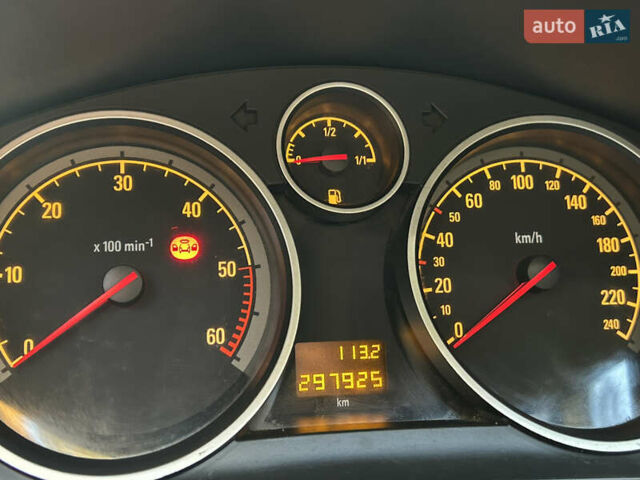 Чорний Опель Астра, об'ємом двигуна 1.3 л та пробігом 297 тис. км за 3999 $, фото 36 на Automoto.ua