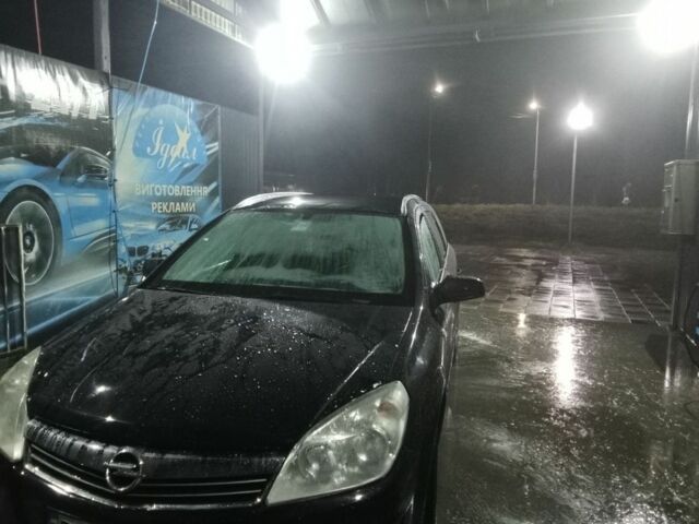 Черный Опель Астра, объемом двигателя 1.7 л и пробегом 199 тыс. км за 3700 $, фото 2 на Automoto.ua