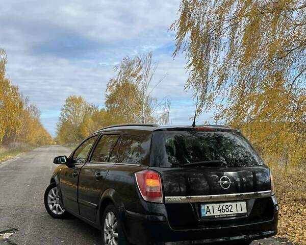 Чорний Опель Астра, об'ємом двигуна 1.6 л та пробігом 200 тис. км за 5000 $, фото 1 на Automoto.ua